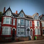 Motorpoint Arena House - Sleeps 10