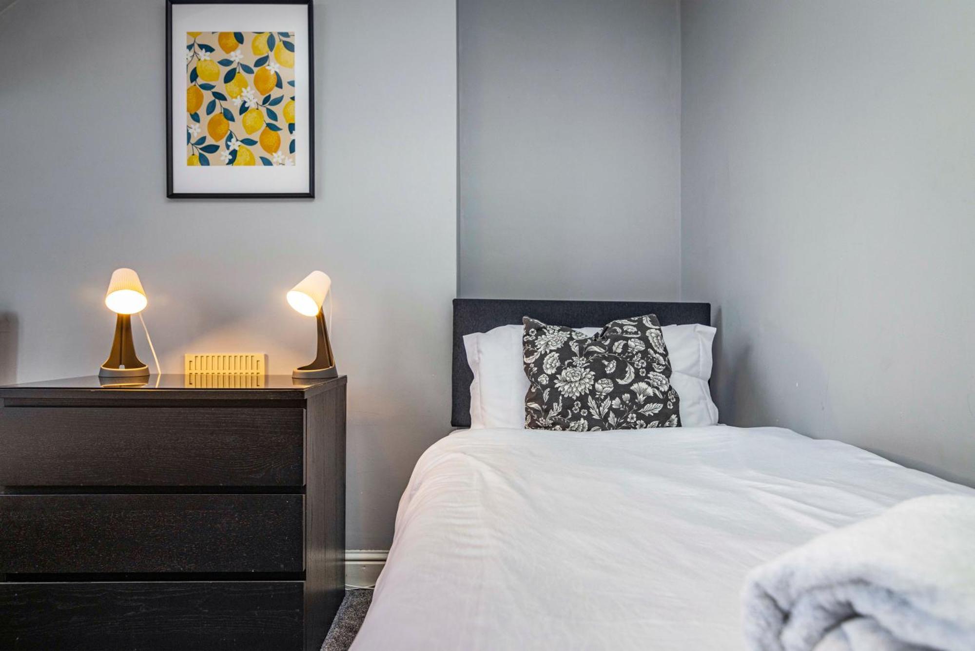Motorpoint Arena House - Sleeps 10 * Nottingham